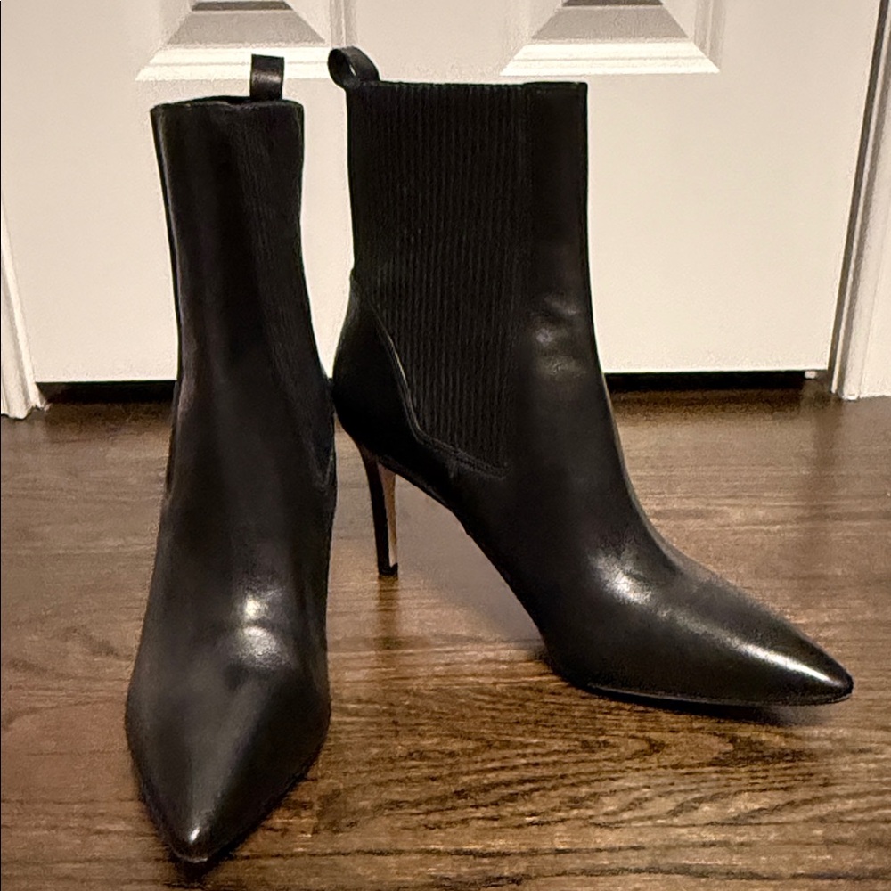 Via Spiga Black Leather 3.75in Heeled Boots - Size U.S. 12M/EUR 44